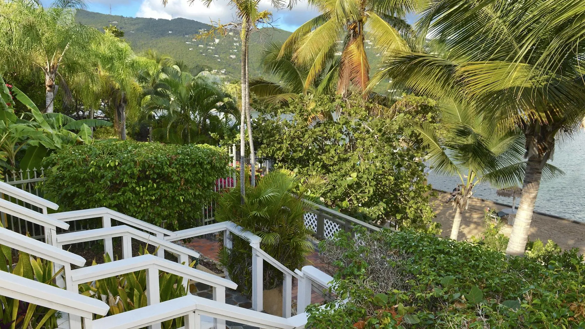 Lindbergh Bay Hotel Altona Resort