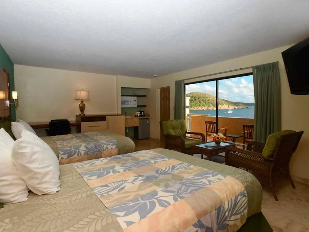 Lindbergh Bay Hotel Altona