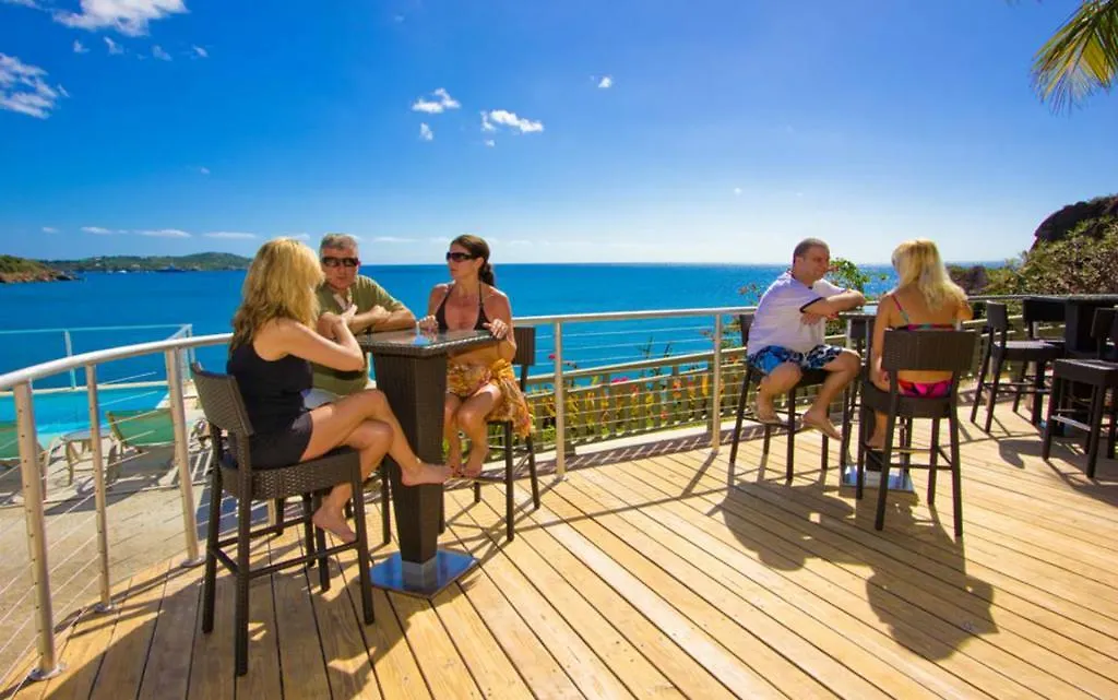Lindbergh Bay Hotel Altona 3*,