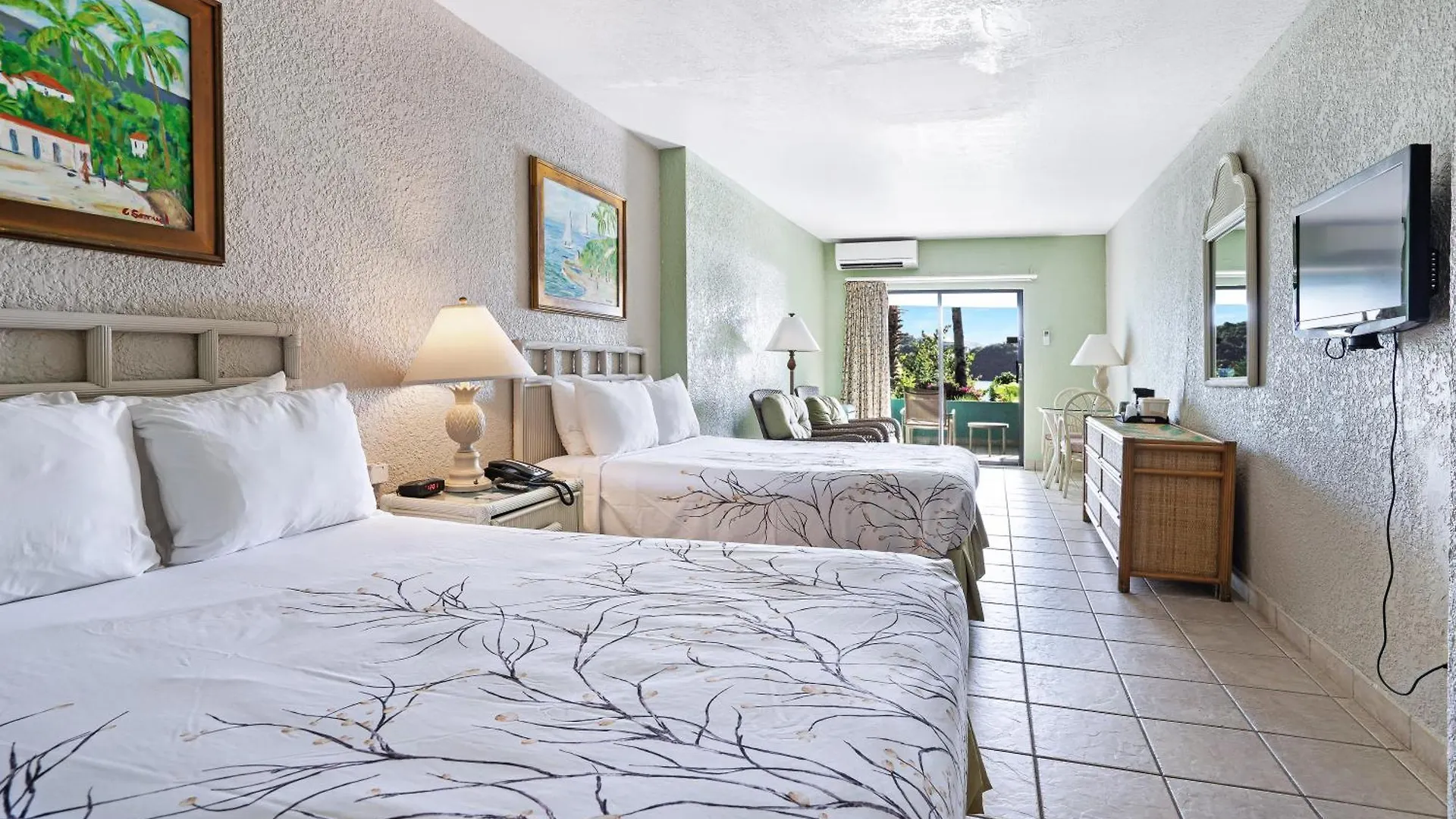 Lindbergh Bay Hotel Altona Resort