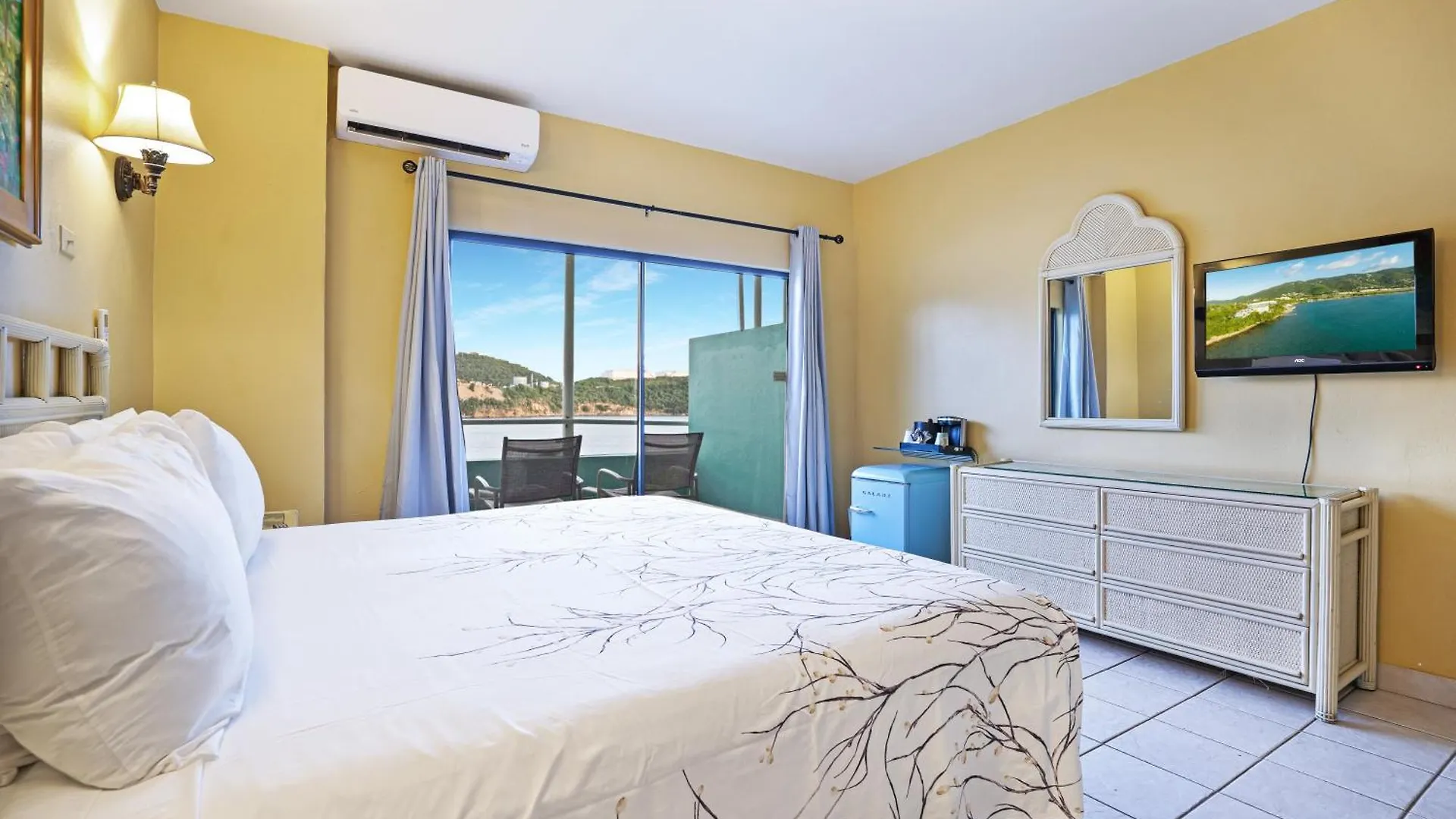 Lindbergh Bay Hotel Altona 3*,